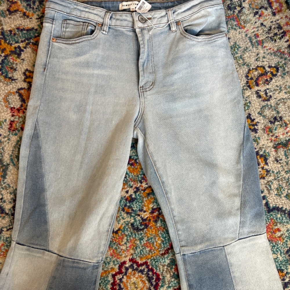Jeans - Picture 7 of 7